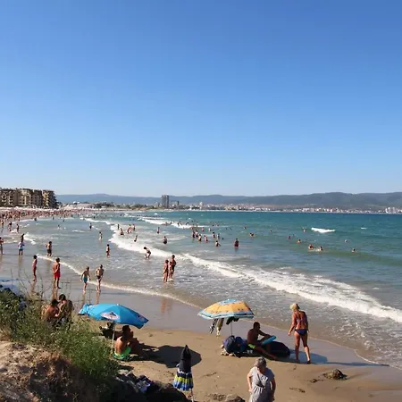 アパート Sapphire 202 Sunny サニービーチ