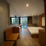 Sapphire 202 Sunny * Sluneční pobřeží